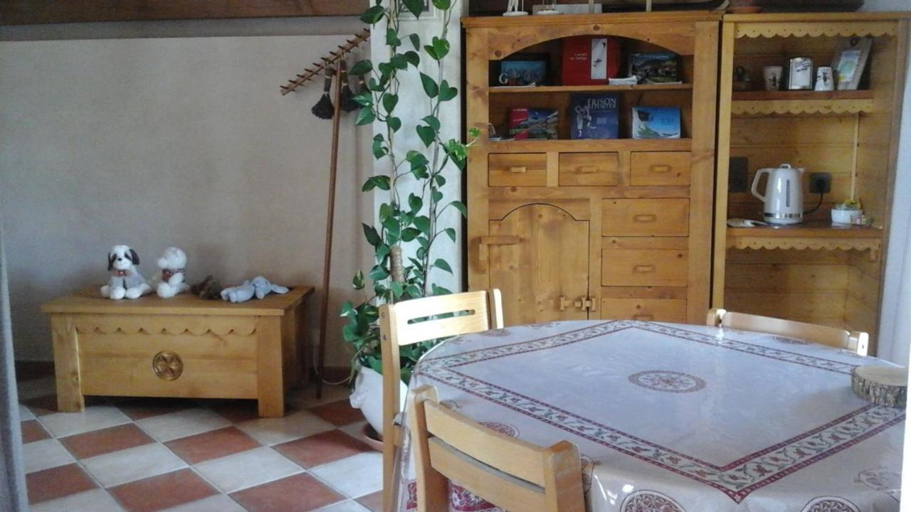 Bed and Breakfast Stella Alpina à Rimplas Extérieur photo